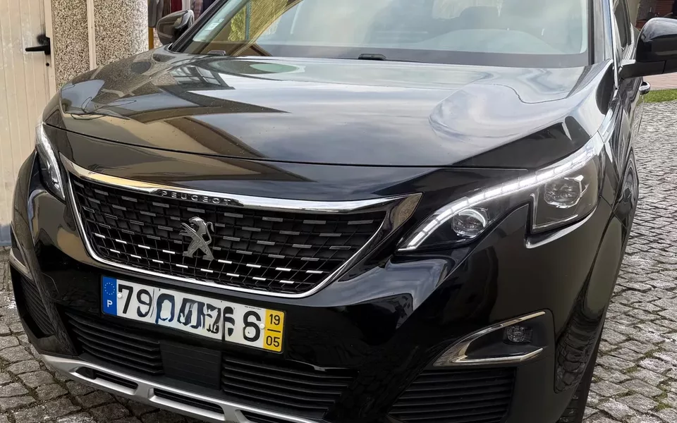 Peugeot 5008 1.5 BlueHDi Allure