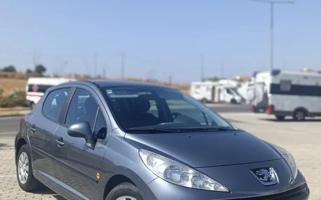 Peugeot 207 1.4 16V Open