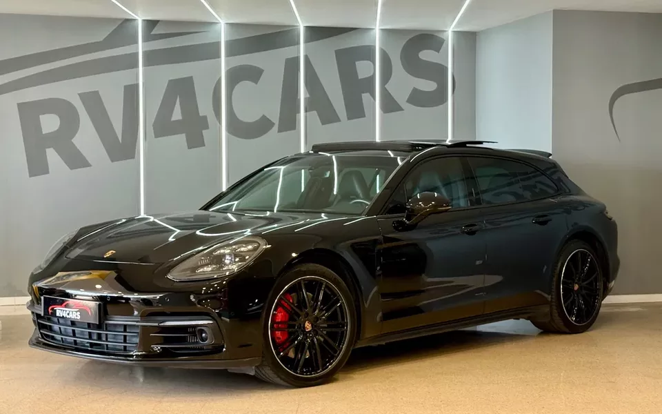 Porsche Panamera Sport Turismo 4 E-Hybrid