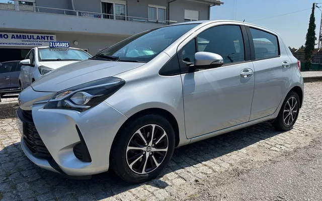 Toyota Yaris 1.0 VVT-i Exclusive