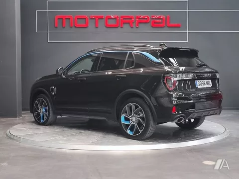 LYNK & CO 01 01 1.5T PHEV