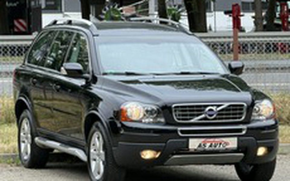 Volvo XC 90 I 2.4dm³ 200KM
