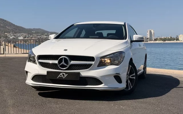 MERCEDES-BENZ Clase CLA CLA 180 7G-DCT