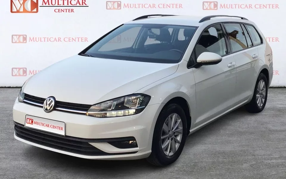 VOLKSWAGEN Golf GOLF 1.0 TSI 85KW READY2GO VARIANT 5P