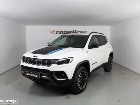 Jeep Compass 1.3 TG Trailhawk