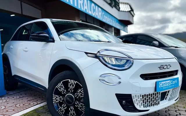 Fiat 600 1.2 Hybrid