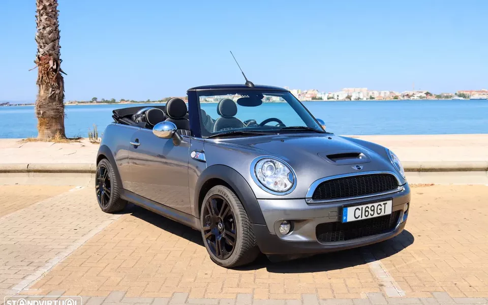 MINI Cabrio Cooper S
