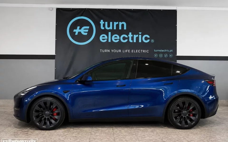 Tesla Model Y Performance Dual Motor AWD