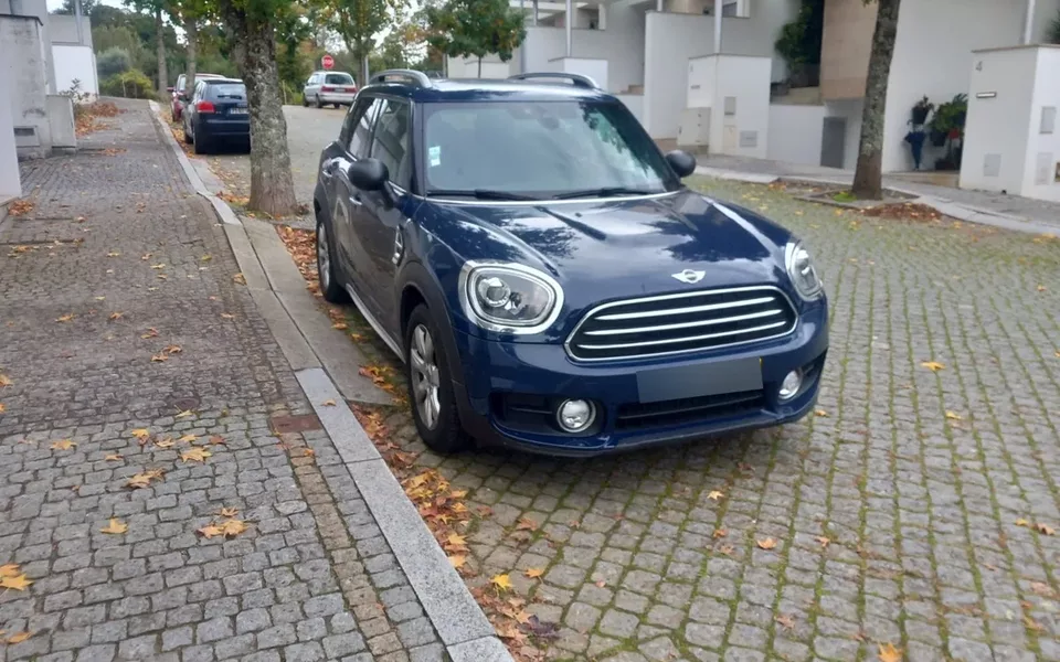MINI Countryman One D