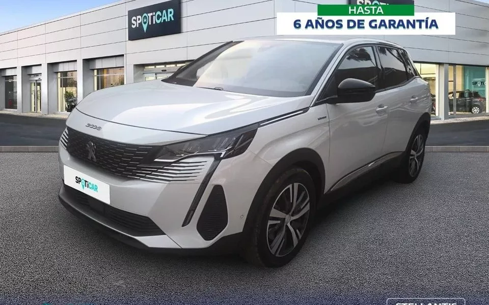 PEUGEOT 3008 225 e-EAT8 Allure Pack