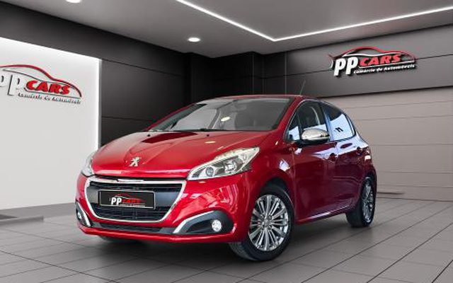 Peugeot 208 1.2 VTi SE Style
