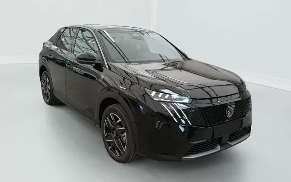 Peugeot 3008 Hybrid 136 e-DCS6 GT Zéro km immatriculé