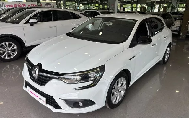 RENAULT Mégane Renault Business Blue dCi 85 kW (115CV)