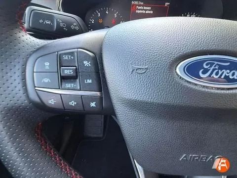 FORD Focus 1.0 Ecoboost MHEV 114kW ST-Line Auto