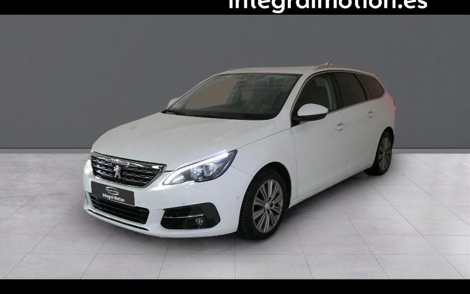 Peugeot 2008 Allure 1.2 81KW (110CV) SandS