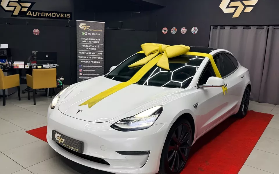 Tesla Model 3 Performance Dual Motor AWD