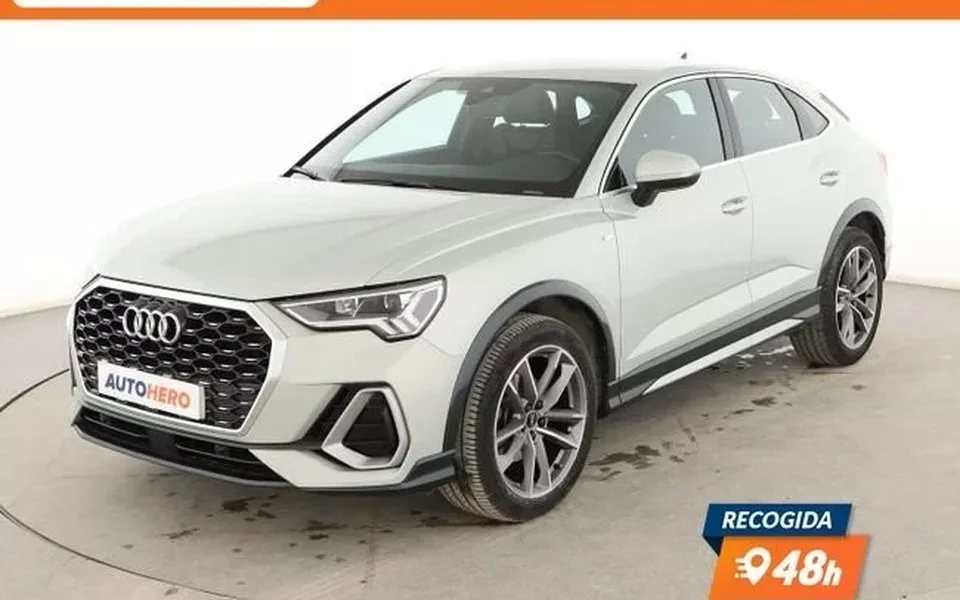 AUDI Q3 35 TDI S line