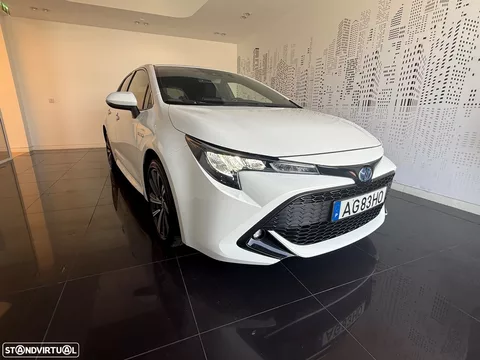 Toyota Corolla 1.8 Hybrid Square Collection