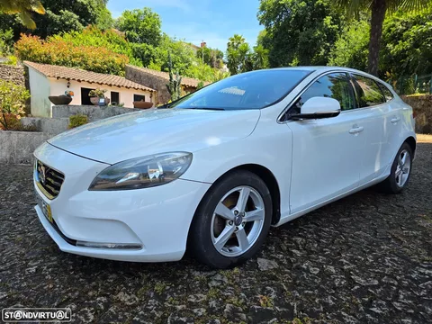 Volvo V40 1.6 D2 Momentum