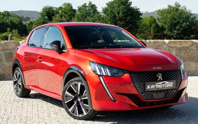 Peugeot 208 1.2 PureTech GT Line