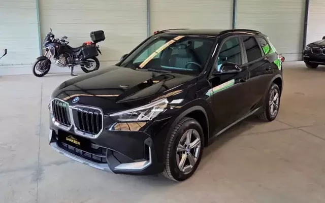 BMW X1 2024 xDrive25e Aut.