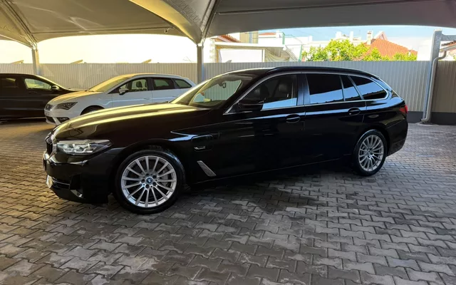 BMW 530 e Line Luxury