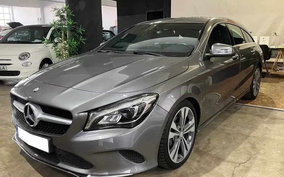 Mercedes-Benz CLA 180 d Shooting Brake