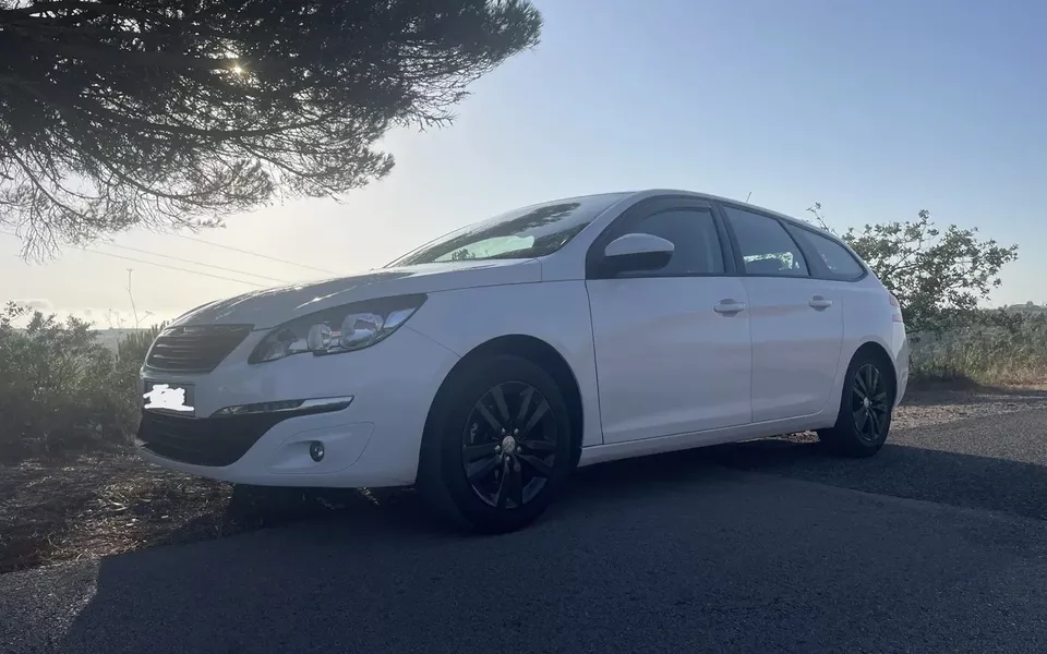 Peugeot 308 SW BlueHDi 100 Stop & Start Nível 1 Business-Line
