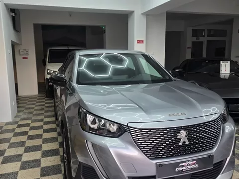 Peugeot e-2008 50 kWh Active Pack