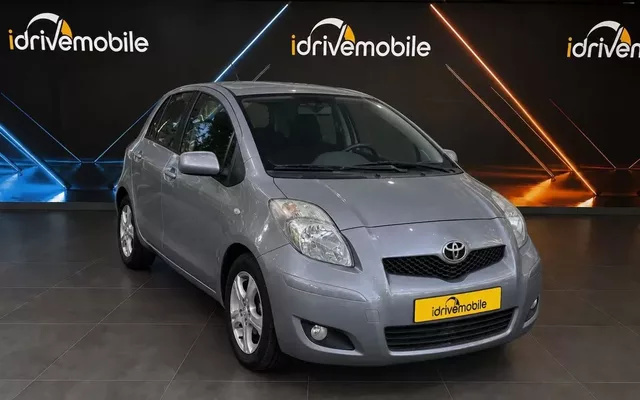 Toyota Yaris 1.4 D-4D Sol+AC+VSC