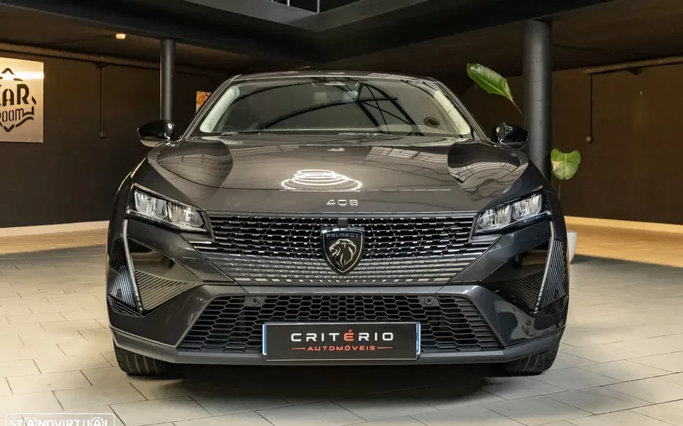 Peugeot 408 1.6 Hybrid Allure e-EAT8