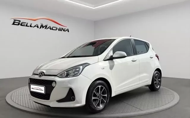 HYUNDAI i10 i10 1.2 Tecno