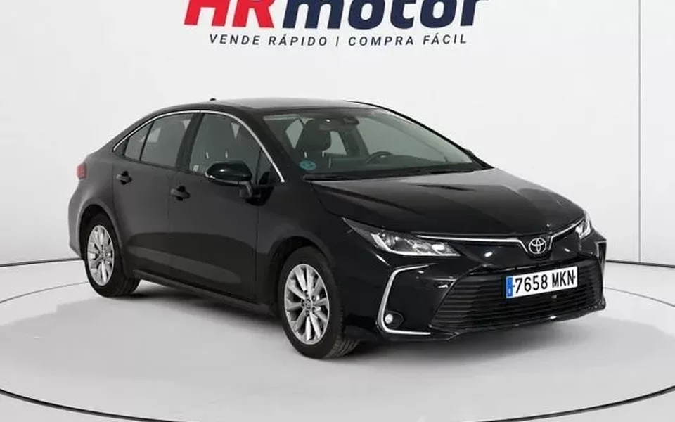 TOYOTA Corolla 1.5 Sedan 92 kW (125 CV)