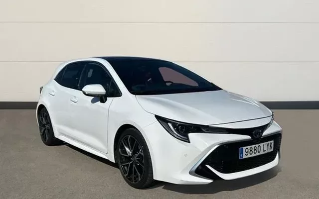 TOYOTA Corolla 2.0 HYBRID ADVANCE LUXURY E-CVT 184 5P