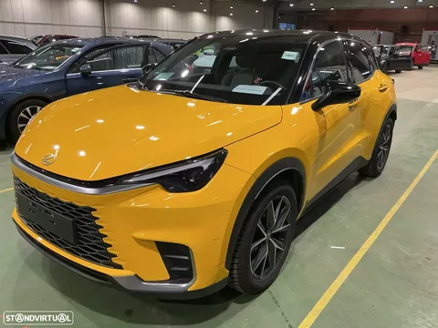 Lexus LBX Cool