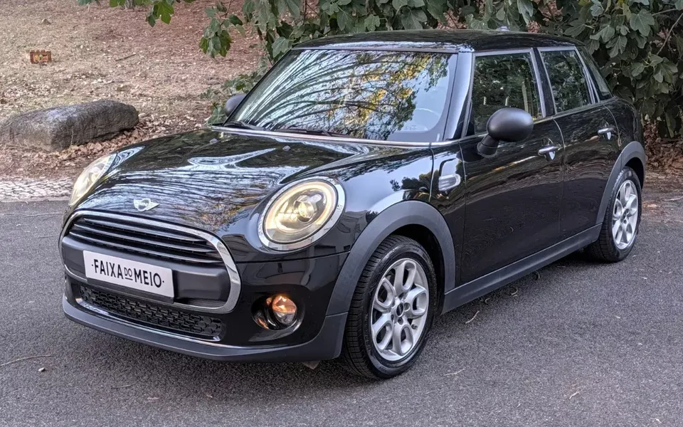 MINI 5 Portas One
