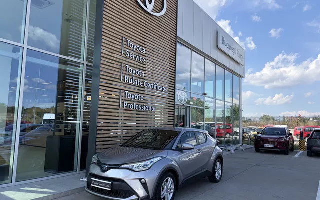 TOYOTA C-HR 1.8 HSD Core KP