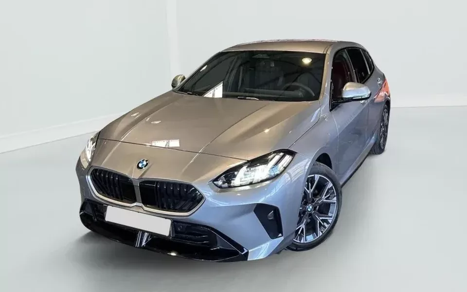 BMW Serie 1 F70 120 170 ch DKG7 M Sport Zéro km immatriculé