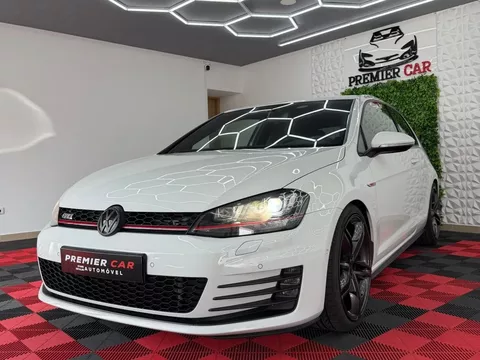 VW Golf GTI Performance BlueMotion