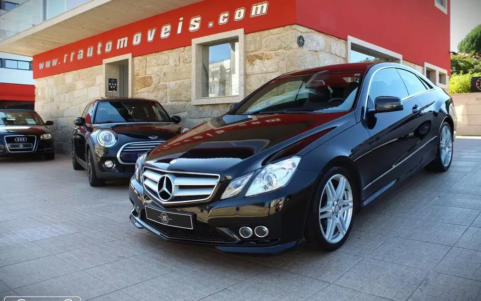 Mercedes-Benz E 250 CGI Elegance BlueEfficiency