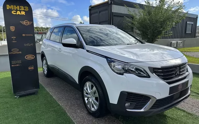 Peugeot 5008 1.2 PureTech Allure Pack