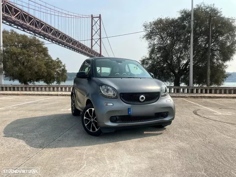 Smart ForTwo Coupé 1.0 Passion 71
