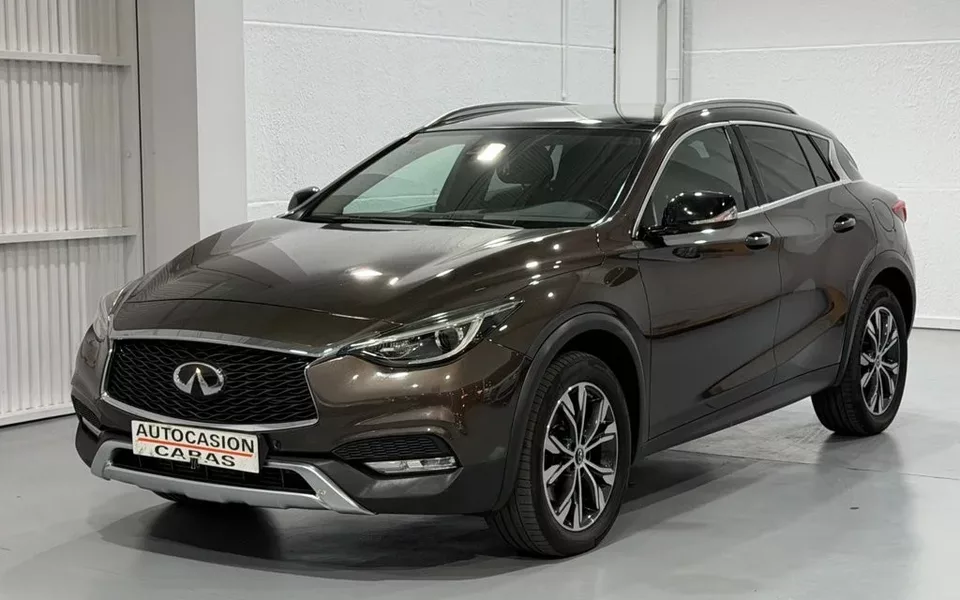 INFINITI QX30 QX30 2.2d Premium AWD 7DCT