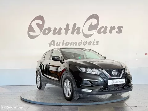 Nissan Qashqai 1.5 dCi N-Connecta J17 DCT