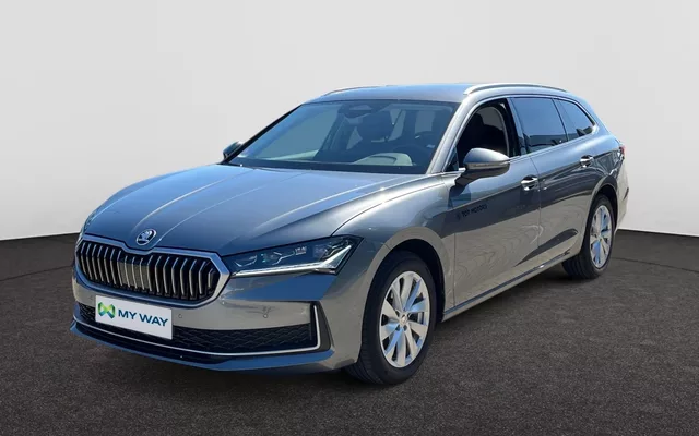 SKODA Superb Combi AUTOMAAT 150PK CAMERA SENSOREN GPS CARPLAY TREKHAAK LED MATRIX