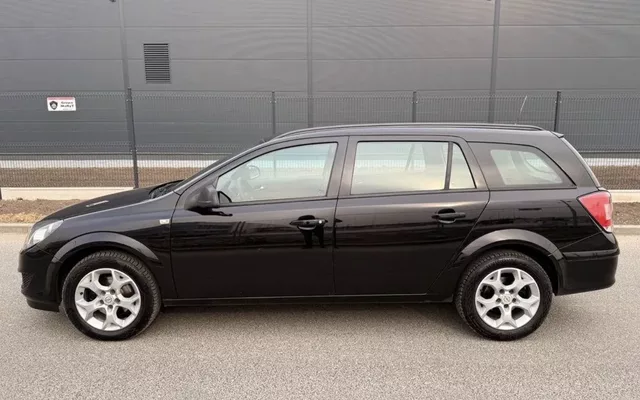 Opel Astra 1.7 CDTI Cosmo M6