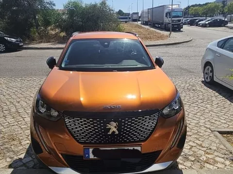 Peugeot 2008 1.2 PureTech Allure Pack