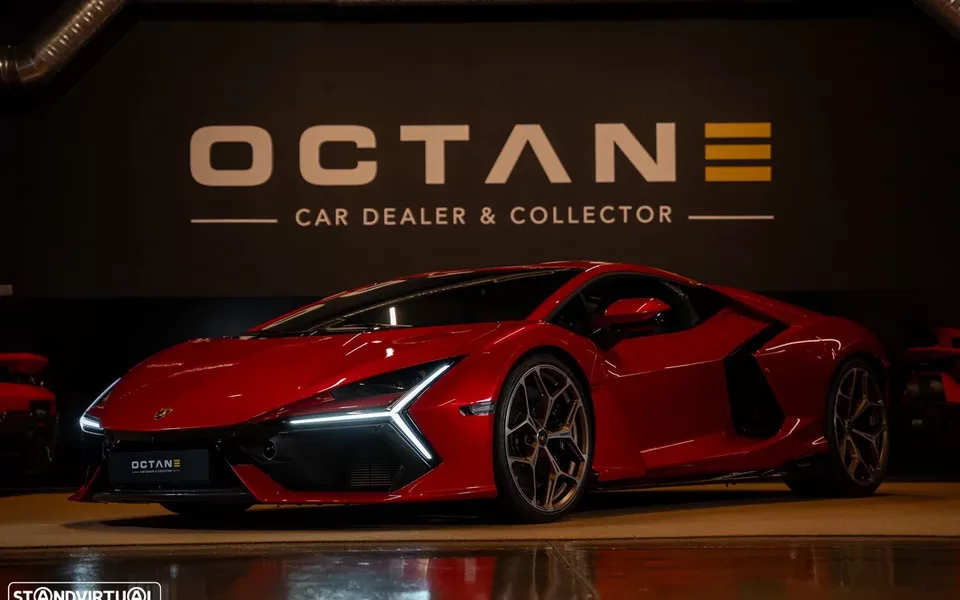 Lamborghini Revuelto 6.5 V12