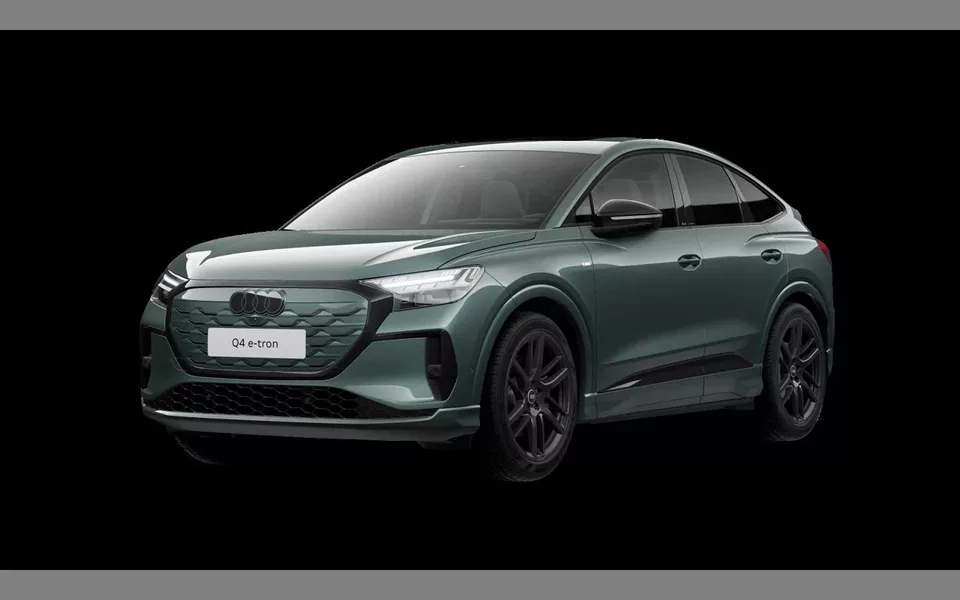 AUDI Q4 Sportback e-tron Corporate S 286pk trekhaak Sonos PanormischDak