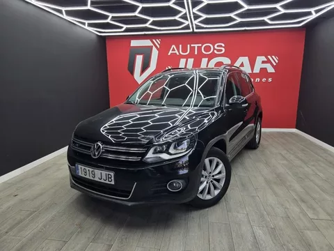 VOLKSWAGEN Tiguan Tiguan 2.0TDI BMT R-Line 4x2 110 - 13900€ en Caceres